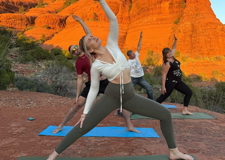 vortex-yoga-hiking-in-sedona-slide-7